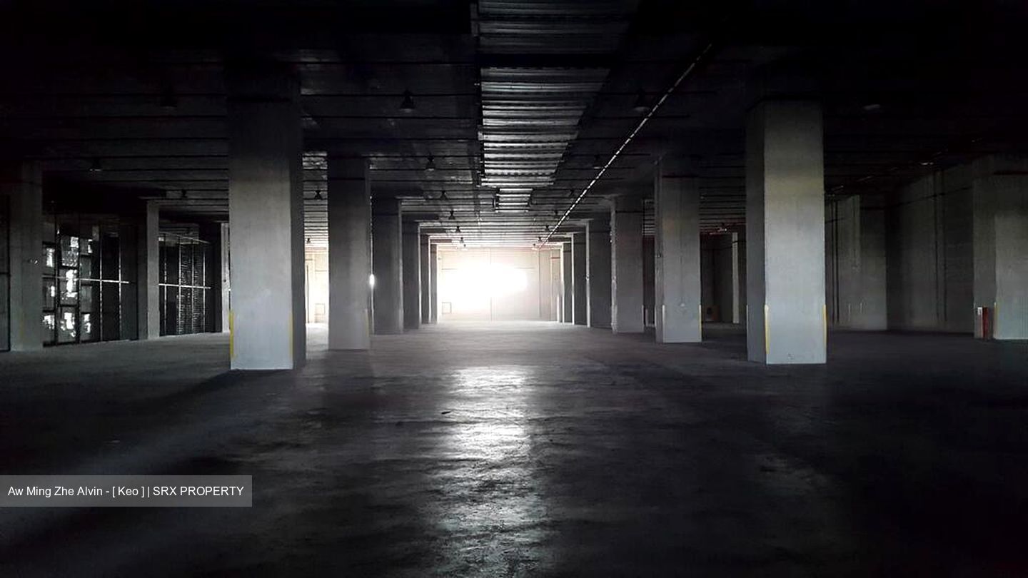 Jurong Industrial Services Centre (D22), Warehouse #460955631